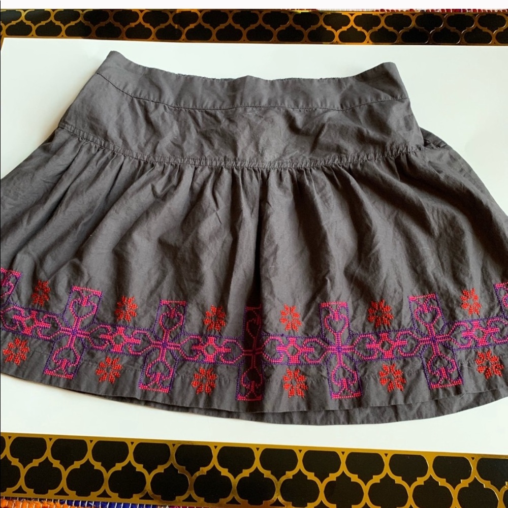 EMBROIDERED COTTON SKIRT